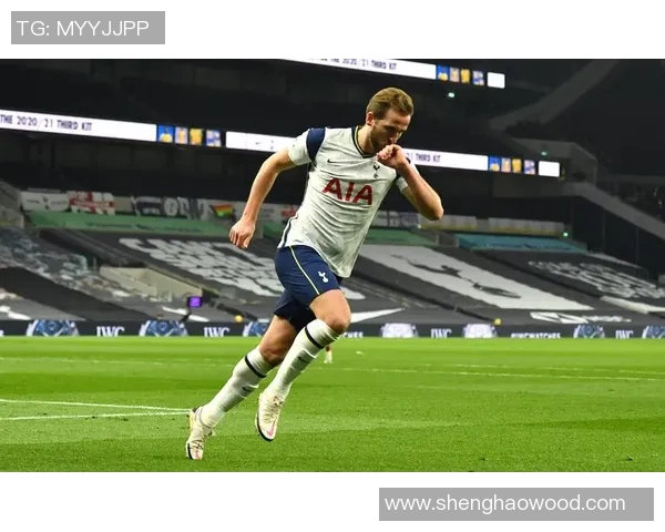 哈利·凯恩：从英格兰新星到世界级前锋的崛起与挑战